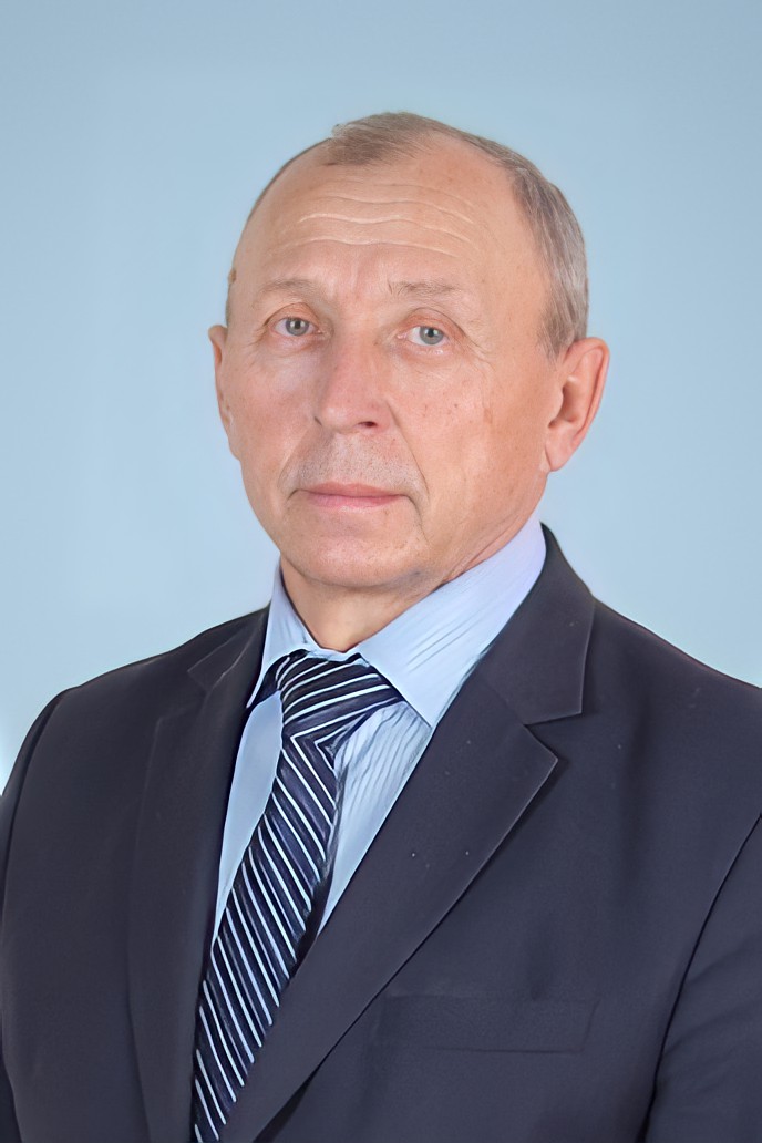 Пяткин Василий Иванович.